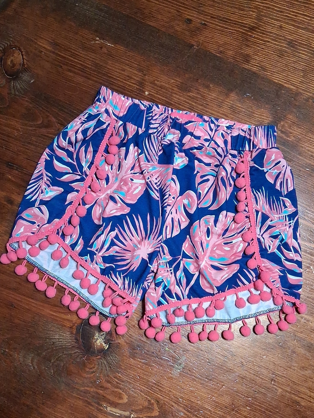 Simply Southern Tropical Palms Pom Pom Shorts
